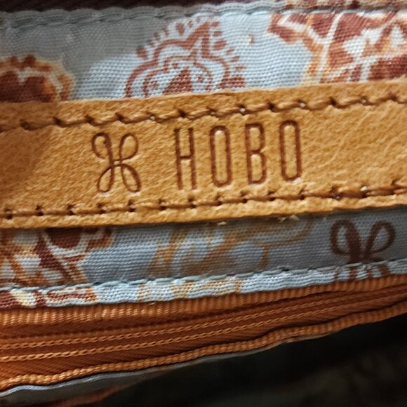 HOBO Merlot Leather Crossbody Bag - Picture 8 of 9
